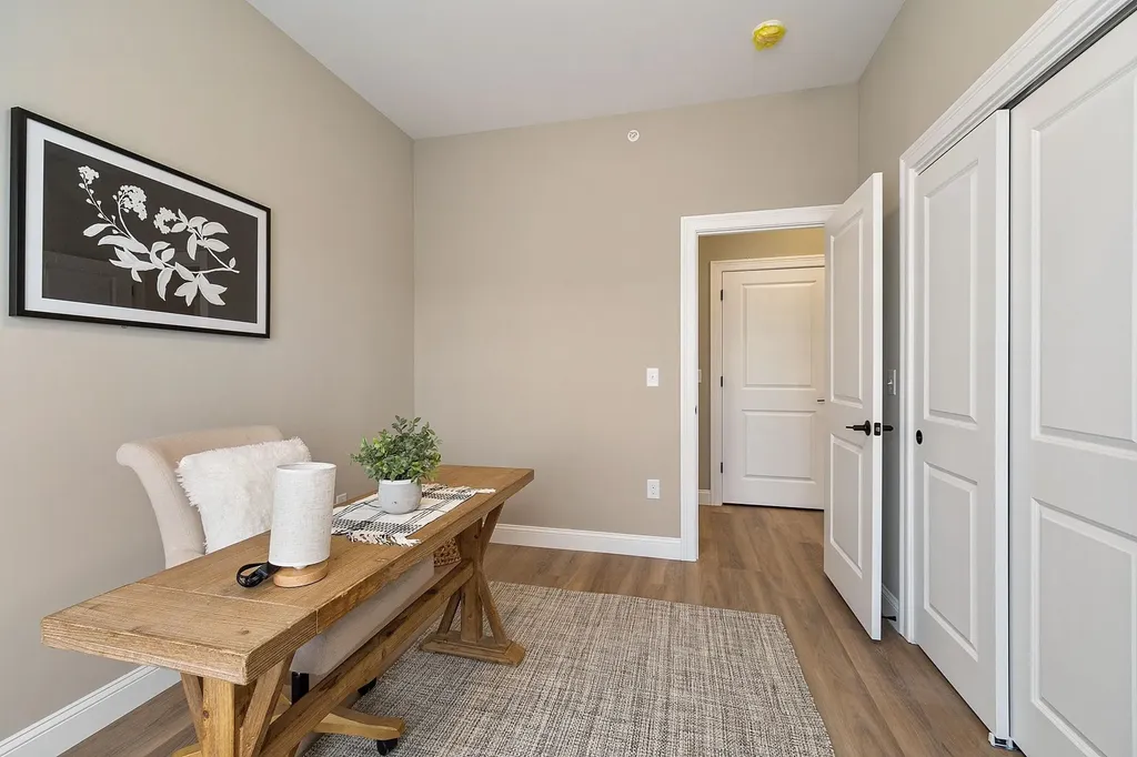 10100 S Willow Street Manchester NH 03103