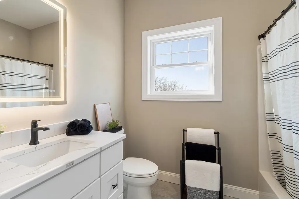 10100 S Willow Street Manchester NH 03103