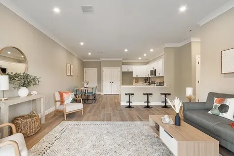 10100 S Willow Street Manchester NH 03103