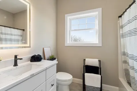 10100 S Willow Street Manchester NH 03103