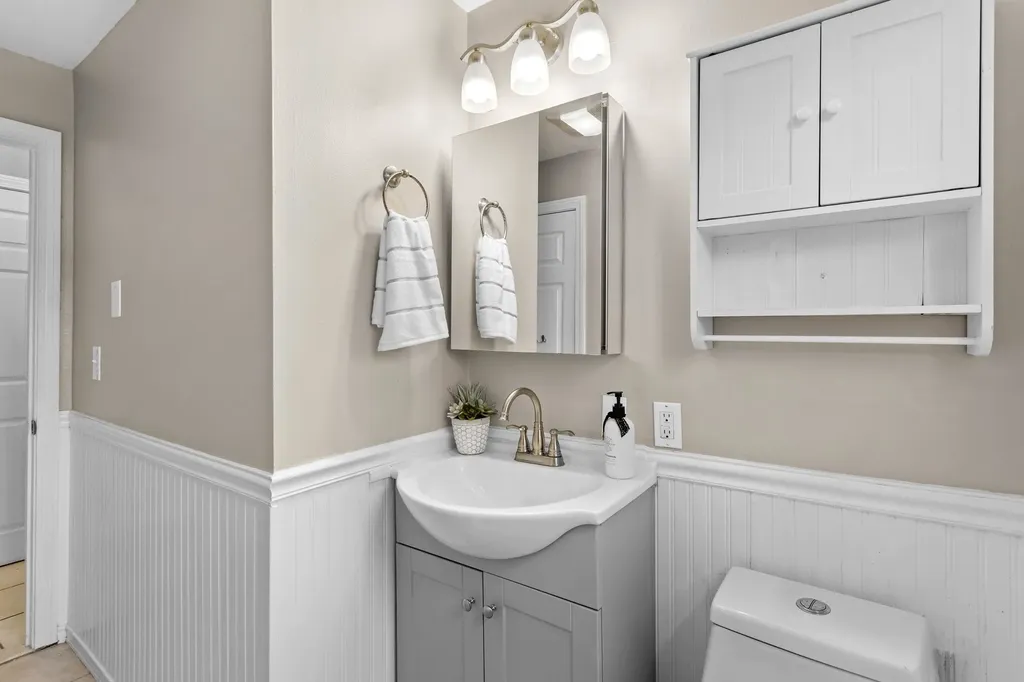 80 Jewett Street Manchester NH 03103