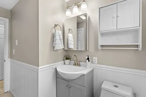 80 Jewett Street Manchester NH 03103