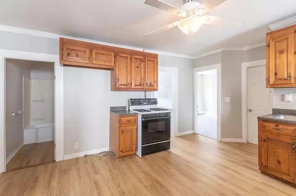 260 Bridge Street Manchester NH 03104