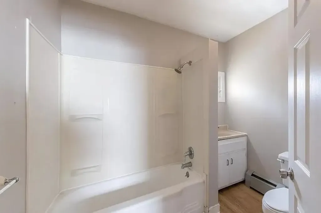 260 Bridge Street Manchester NH 03104