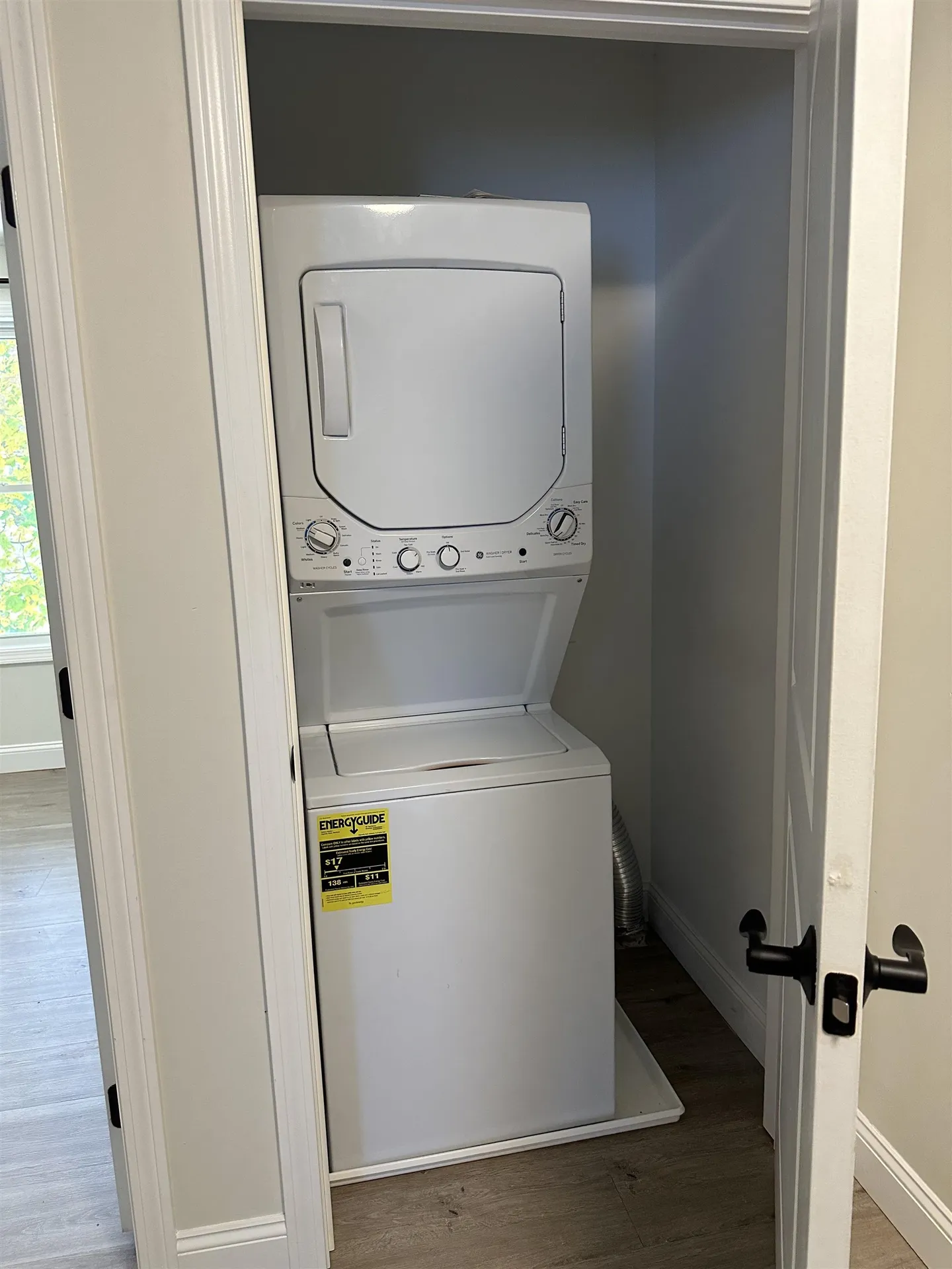 12 Sapphire Lane Nashua NH 03060