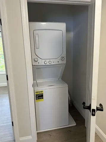 12 Sapphire Lane Nashua NH 03060