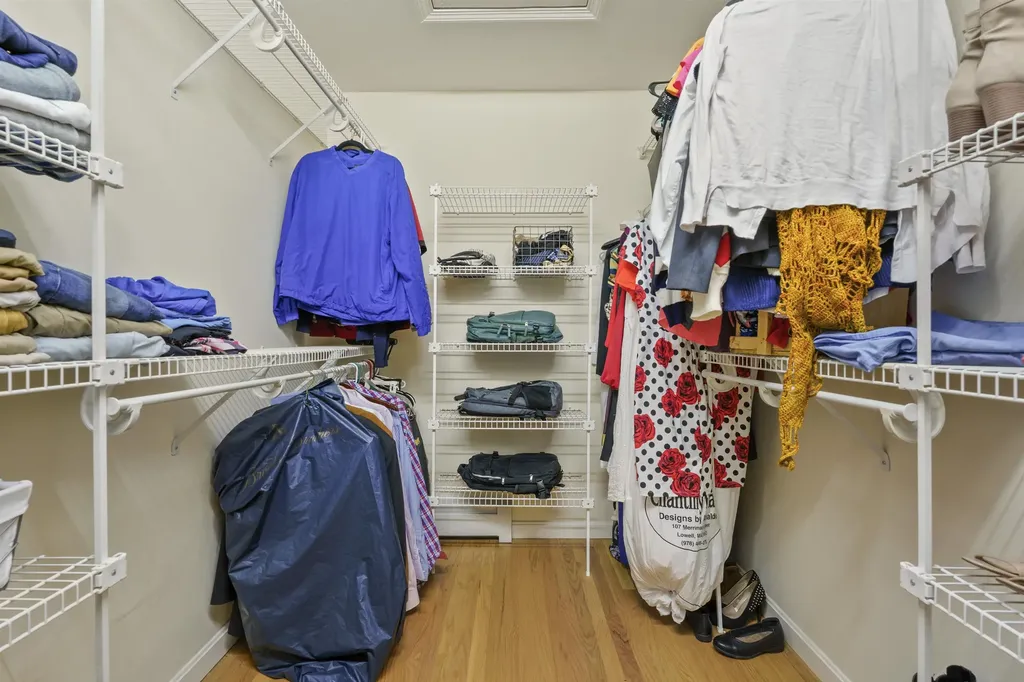 6 Whittemore Lane Amherst NH 03031