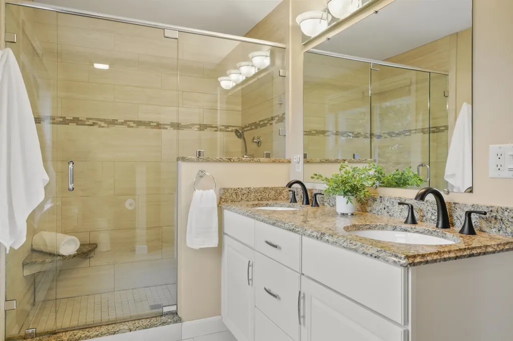 6 Whittemore Lane Amherst NH 03031