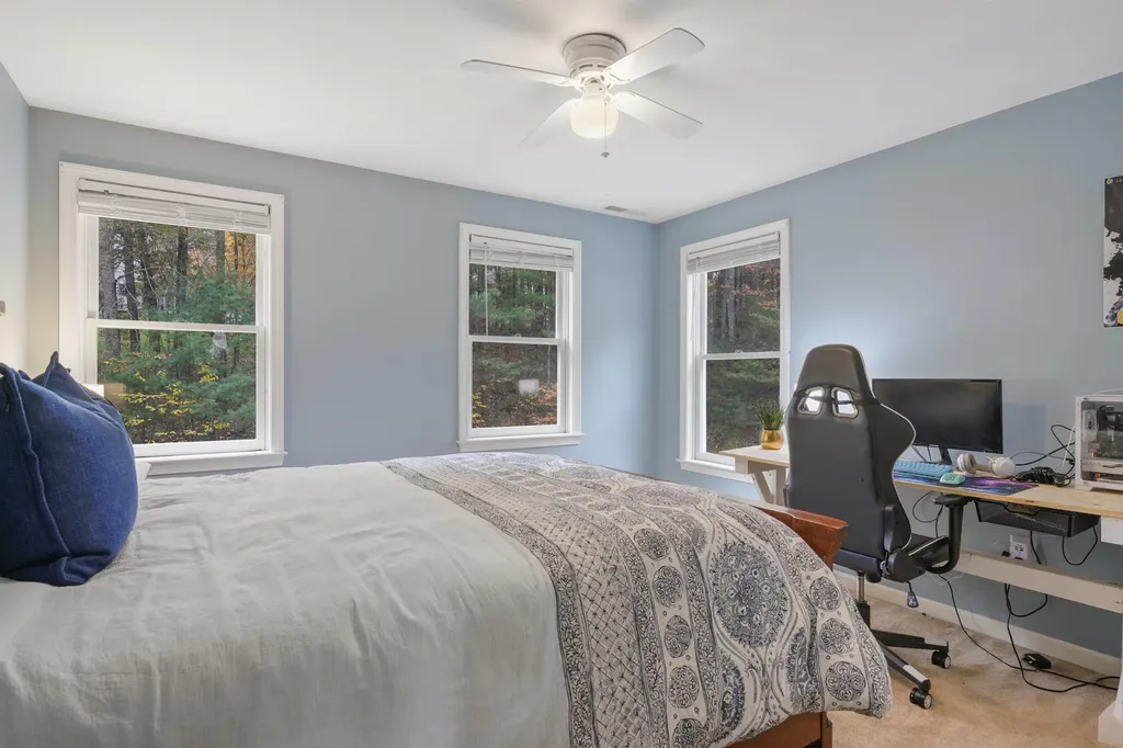 6 Whittemore Lane Amherst NH 03031