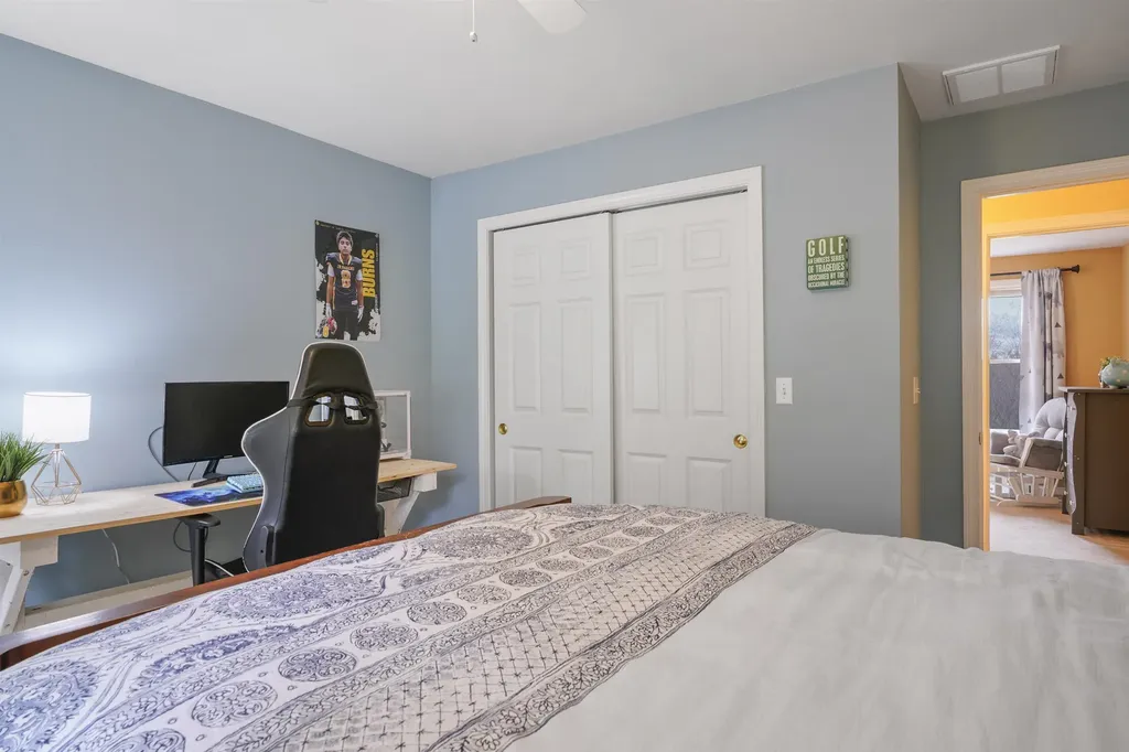 6 Whittemore Lane Amherst NH 03031