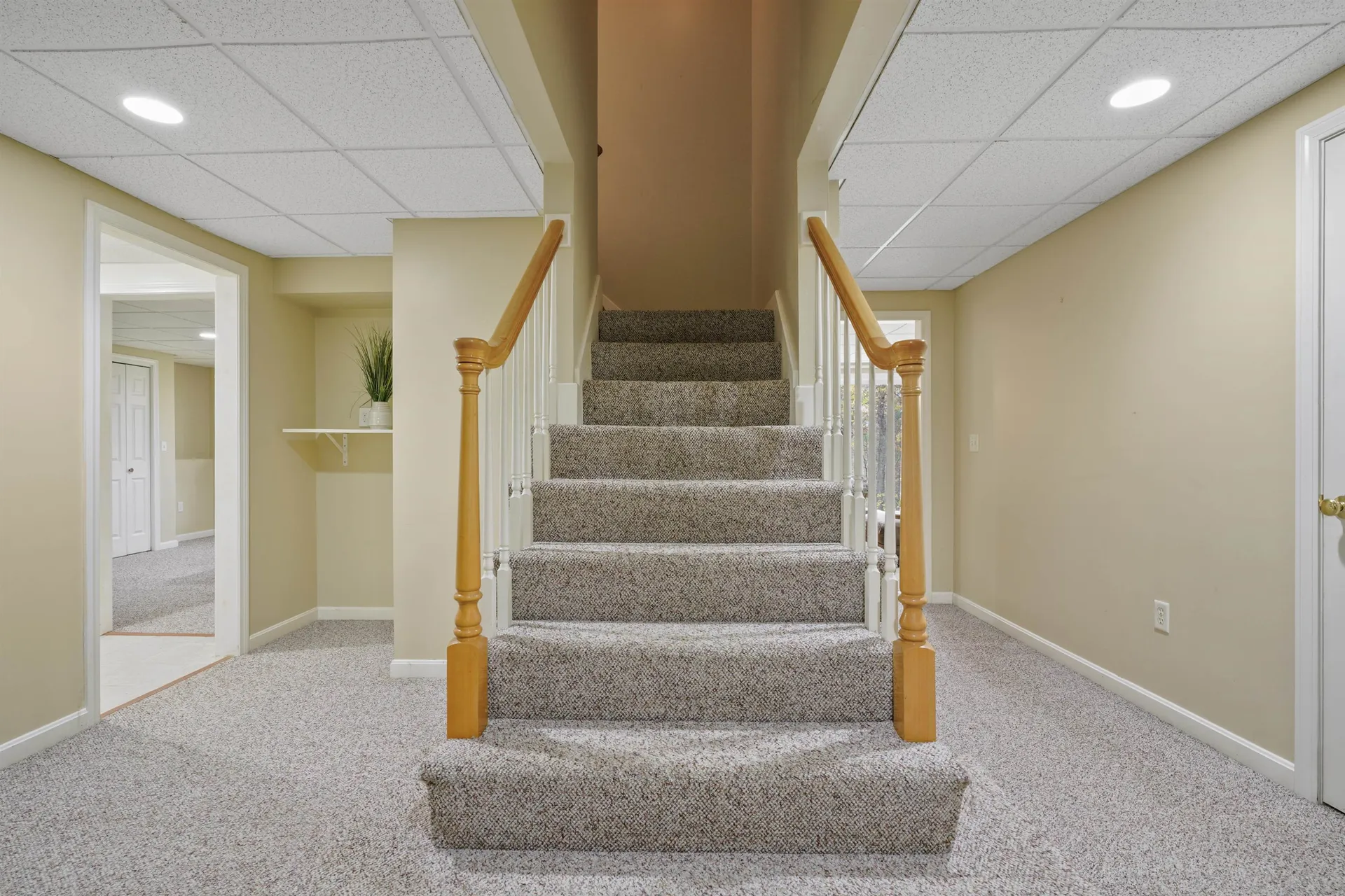 6 Whittemore Lane Amherst NH 03031