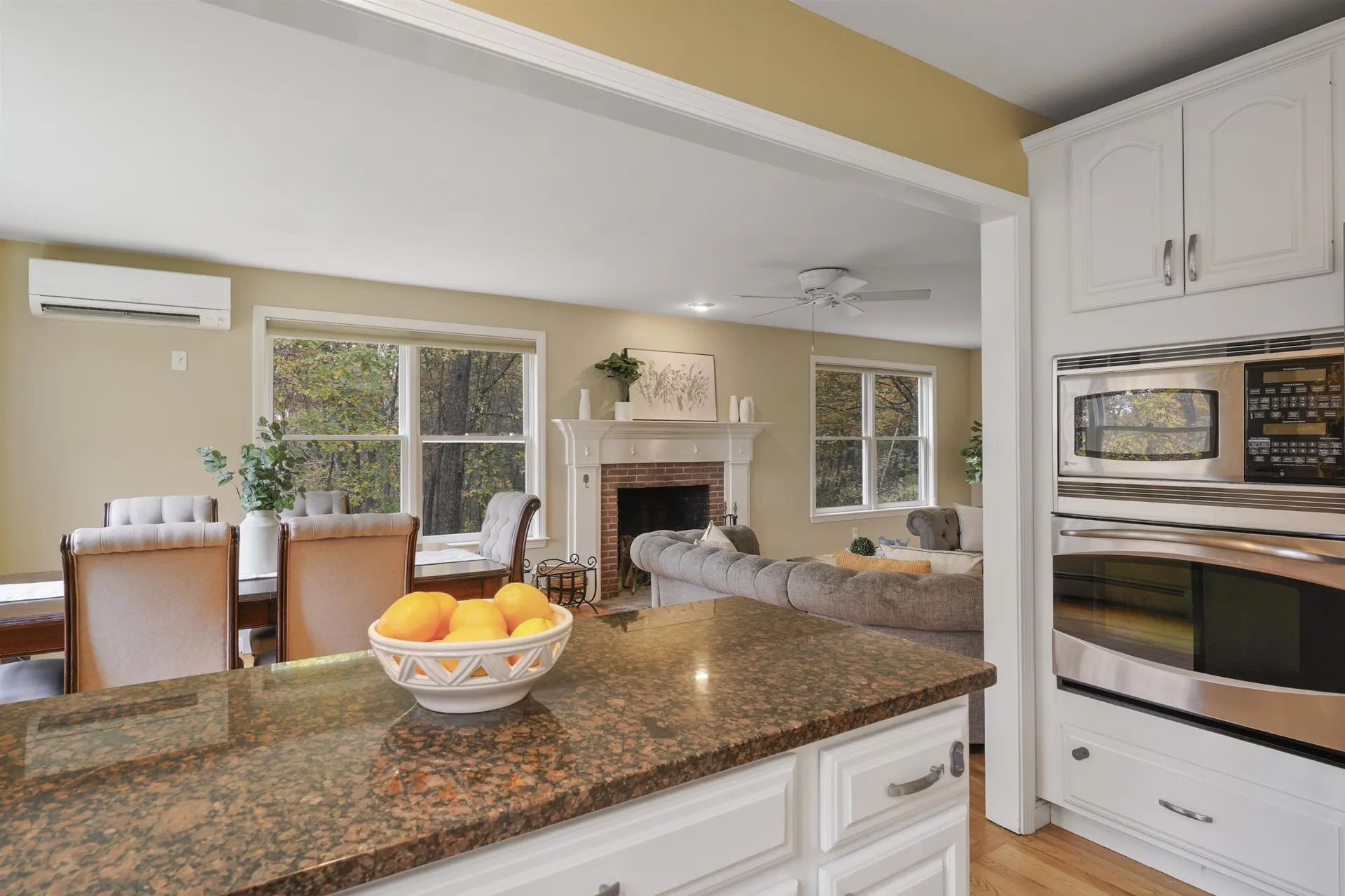 6 Whittemore Lane Amherst NH 03031