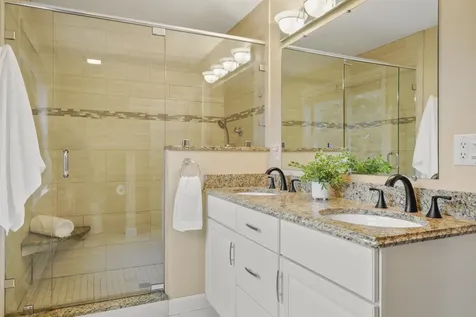 6 Whittemore Lane Amherst NH 03031