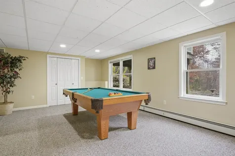 6 Whittemore Lane Amherst NH 03031