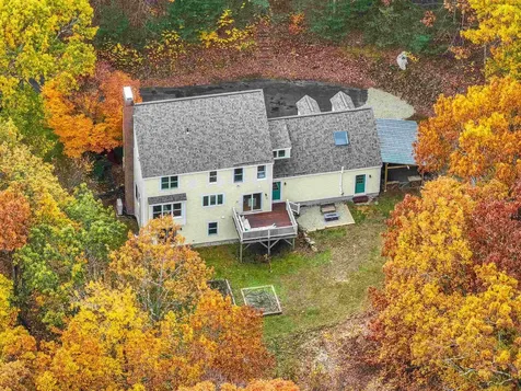 6 Whittemore Lane Amherst NH 03031