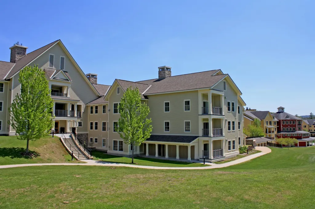 609/611 Qtr. I, Adams House Ludlow VT 05149
