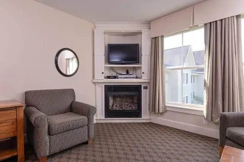 609/611 Qtr. I, Adams House Ludlow VT 05149