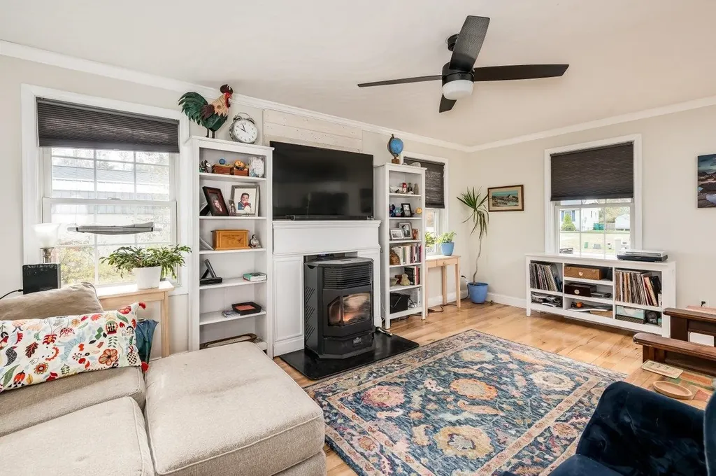 41 Kinsale Drive Rochester NH 03868