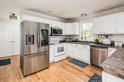 41 Kinsale Drive Rochester NH 03868