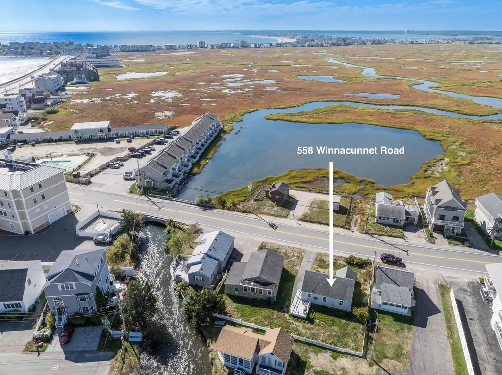 558 Winnacunnet Road Hampton NH 03842