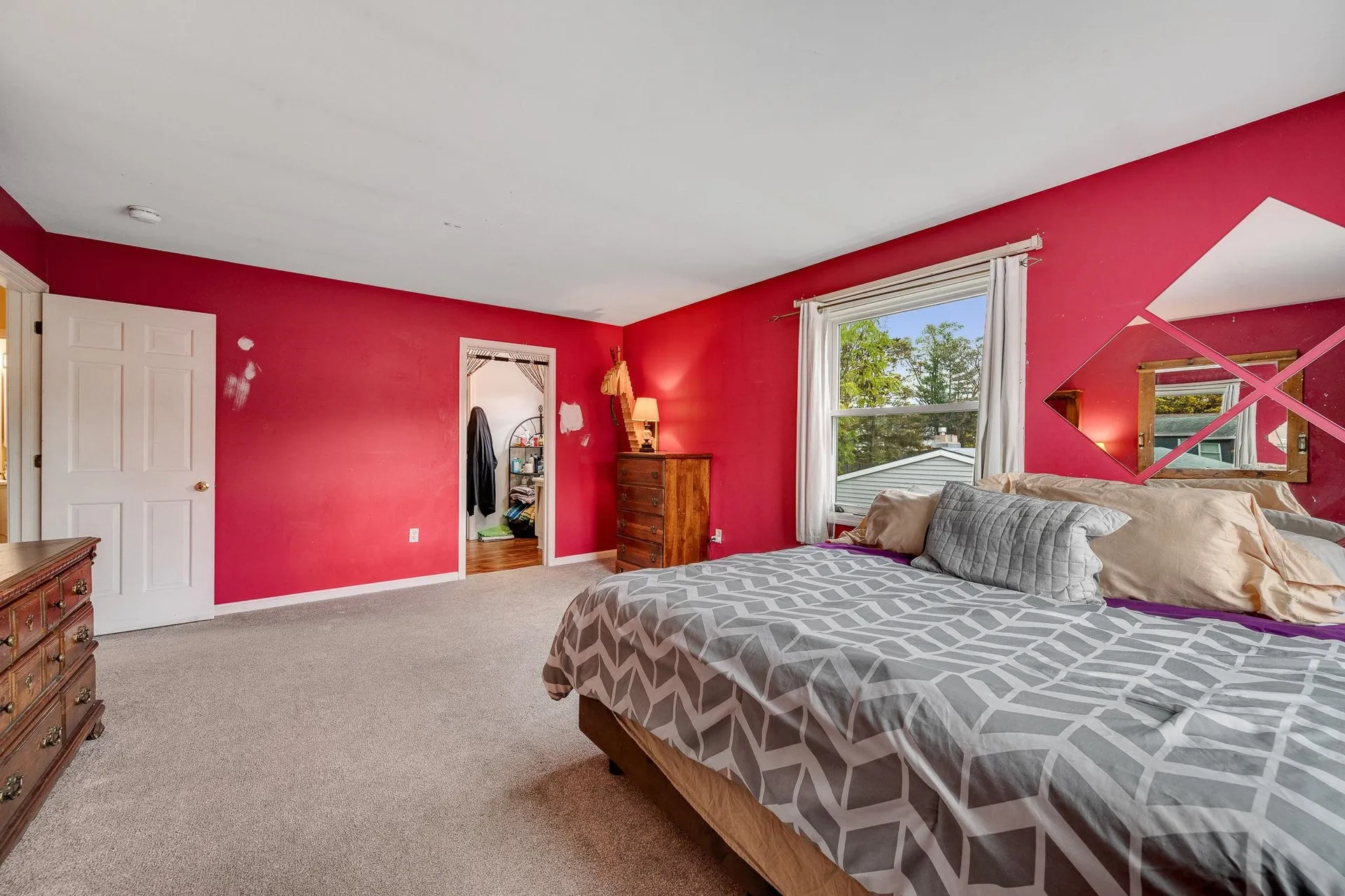 16 Lakewood Parkway Burlington VT 05408