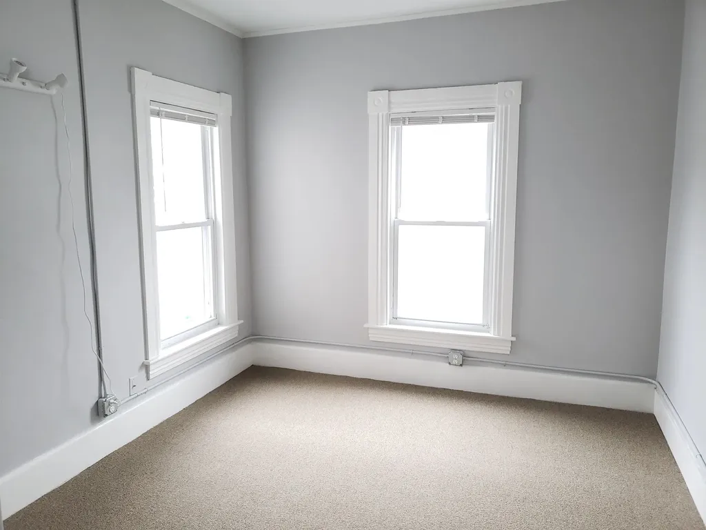 383 Concord Street Manchester NH 03104