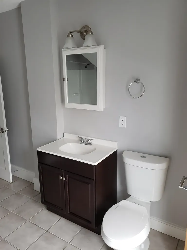 383 Concord Street Manchester NH 03104