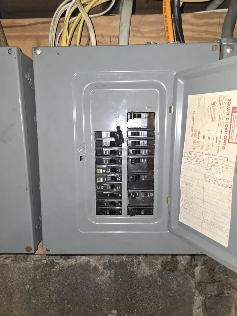 383 Concord Street Manchester NH 03104