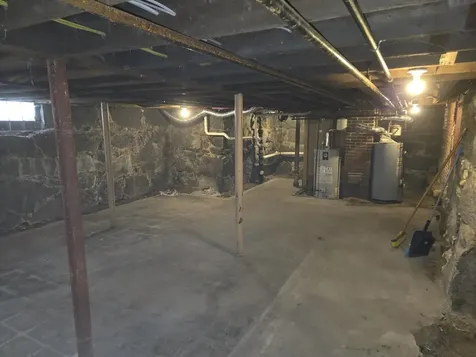 383 Concord Street Manchester NH 03104