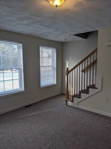 24 Dakota Drive Fremont NH 03044