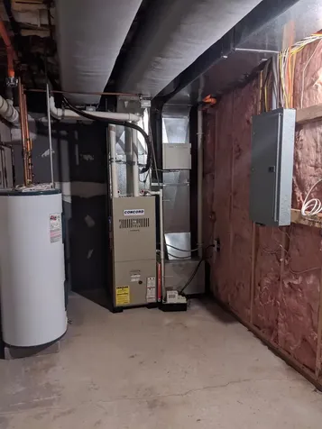 24 Dakota Drive Fremont NH 03044