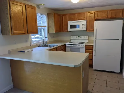 24 Dakota Drive Fremont NH 03044