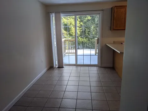 24 Dakota Drive Fremont NH 03044