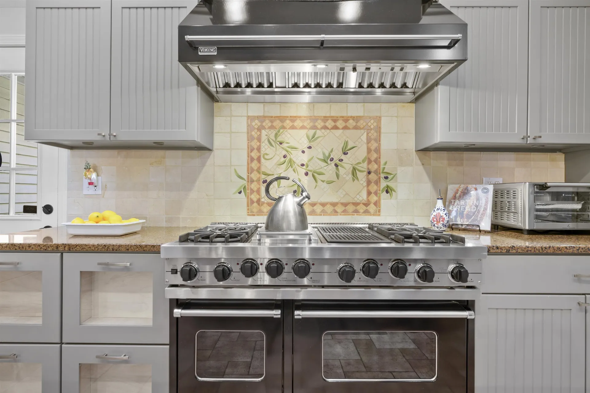 10 Barrington Drive Bedford NH 03110