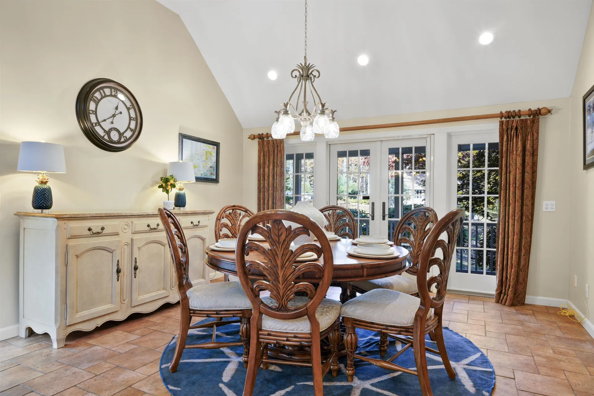 10 Barrington Drive Bedford NH 03110