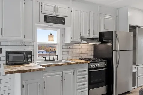 194 Buckley Road Weare NH 03281