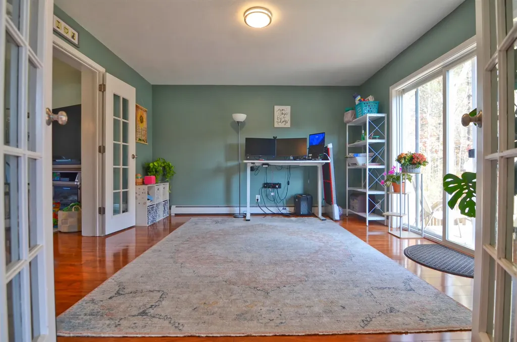 131 Flaghole Road Andover NH 03216