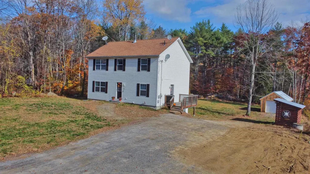 131 Flaghole Road Andover NH 03216