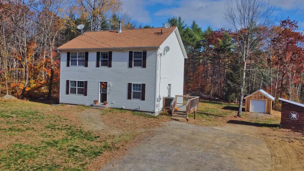 131 Flaghole Road Andover NH 03216