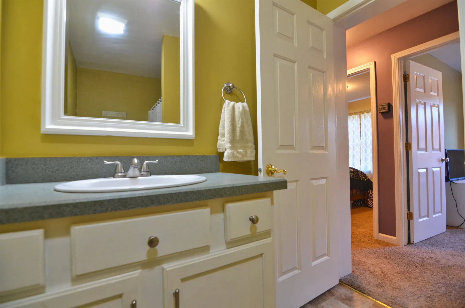 131 Flaghole Road Andover NH 03216