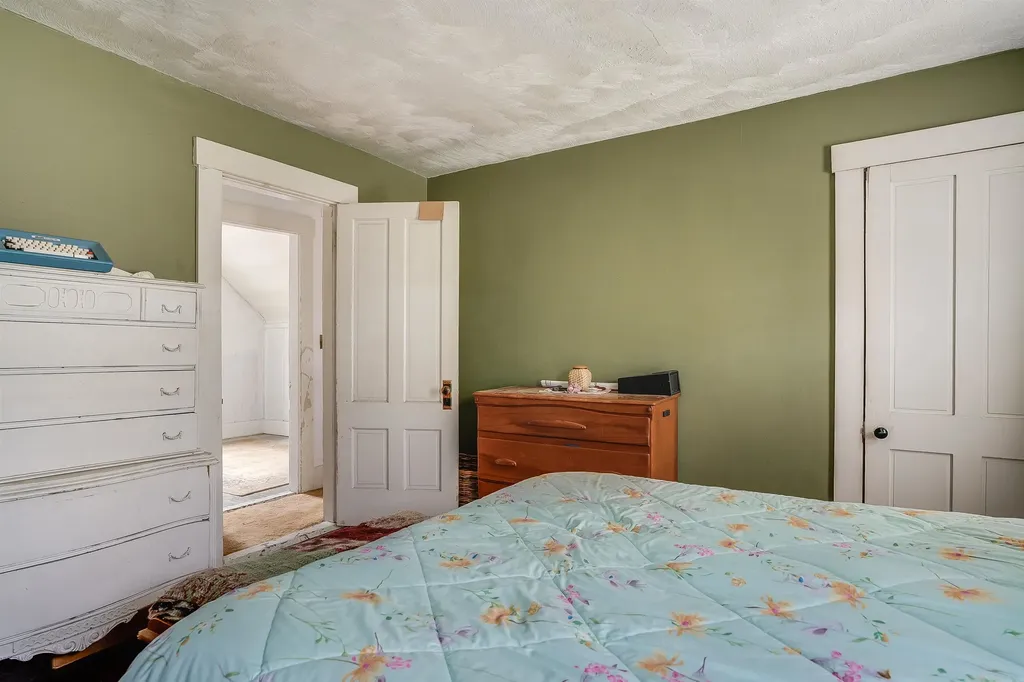 44 Osgood Road Milford NH 03055