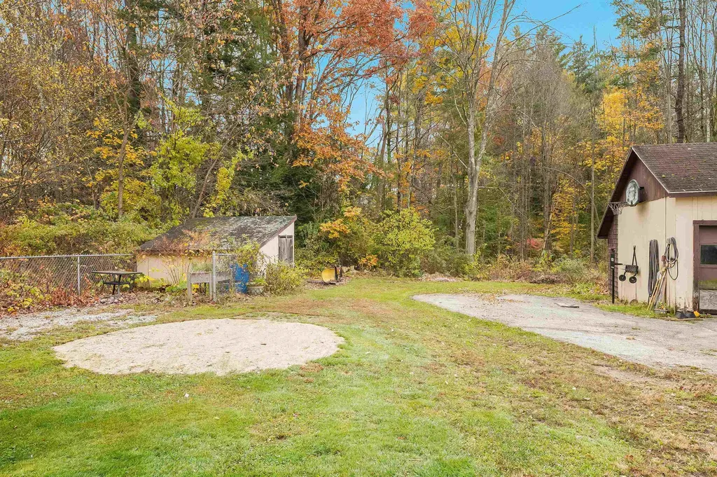 44 Osgood Road Milford NH 03055