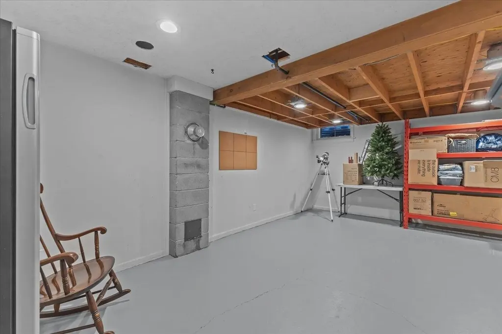 63 Partridge Hill Lane Colchester VT 05446