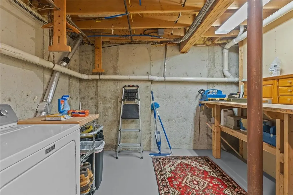 63 Partridge Hill Lane Colchester VT 05446