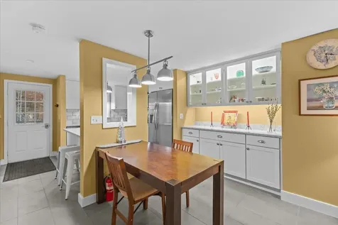 63 Partridge Hill Lane Colchester VT 05446