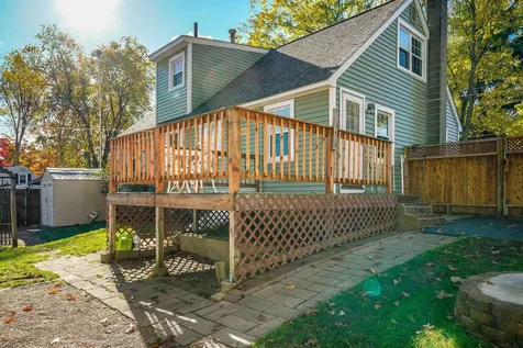 29 Greenwood Drive Nashua NH 03062