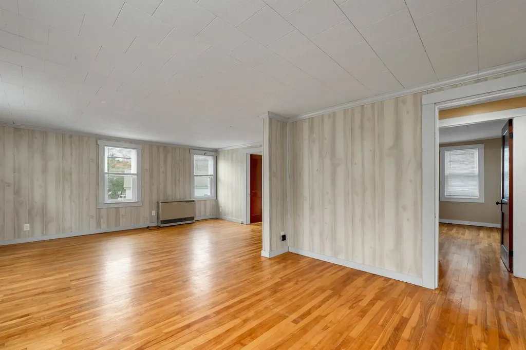 86 Main Street Ossipee NH 03814