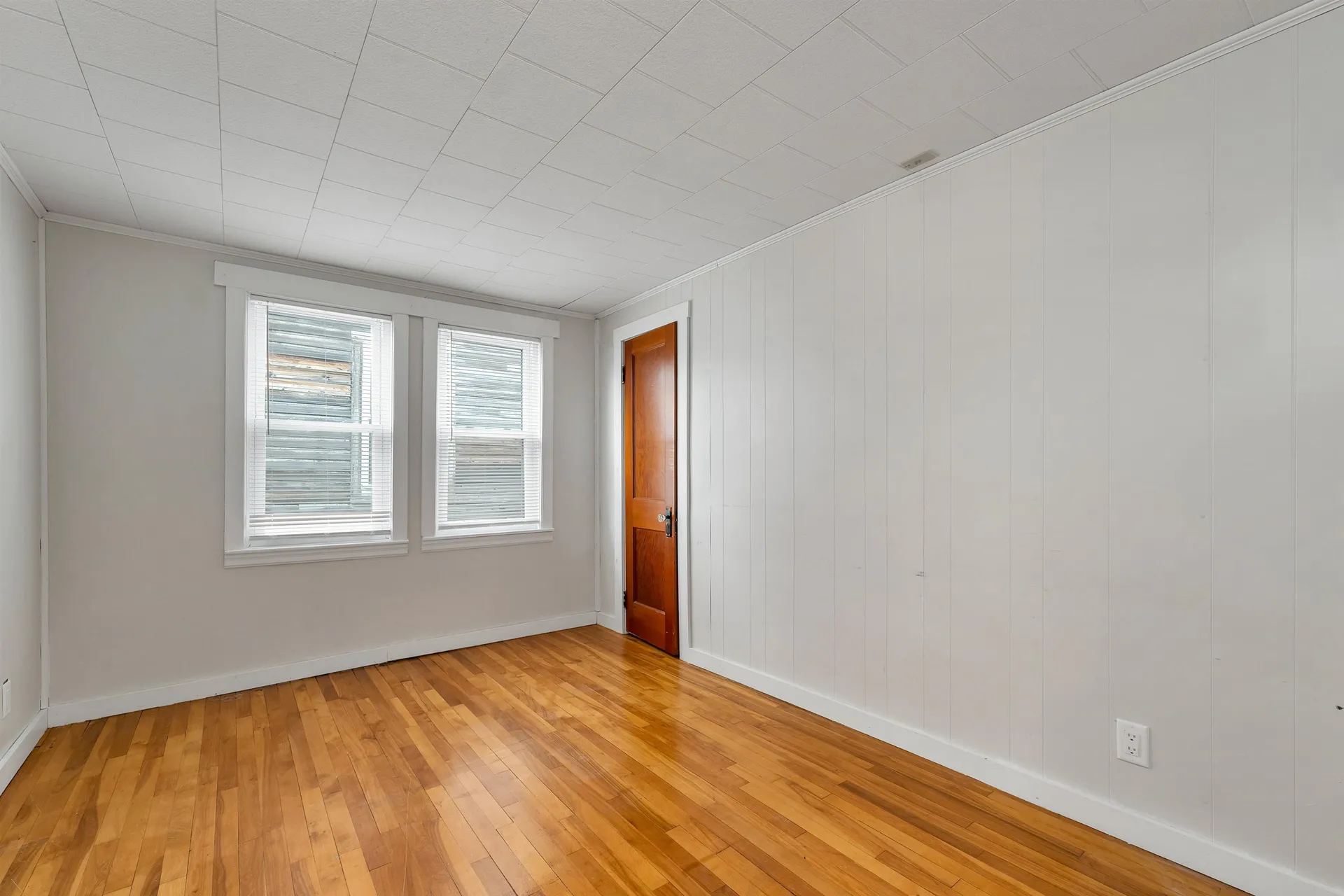 86 Main Street Ossipee NH 03814