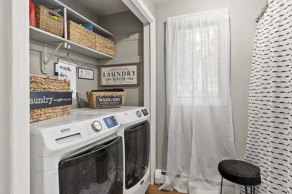 21 Teague Drive Salem NH 03079-1261