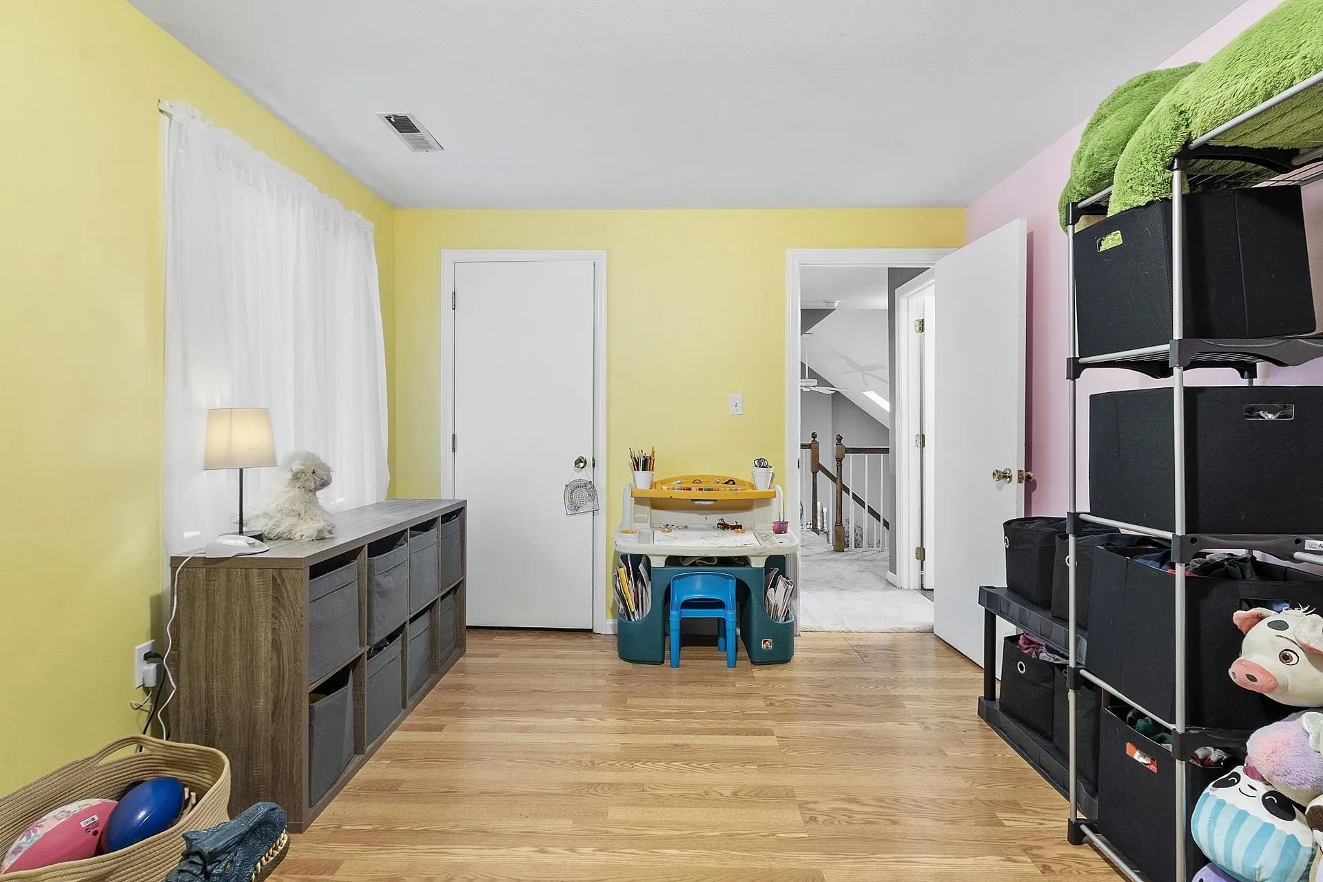 21 Teague Drive Salem NH 03079-1261